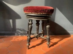 Antique Piano Stool In Blackened Wood And Red Velvet, 19th Century -Cozy Seats Store aa48465b 392d 4741 a48f e293456e3194