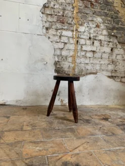 Brutalist Oak Stool, France, 20th Century 15 Brutalist Oak Stool, France, 20th Century -Cozy Seats Store b95c5c74 b6c5 4b67 9779 4a210fb446c0