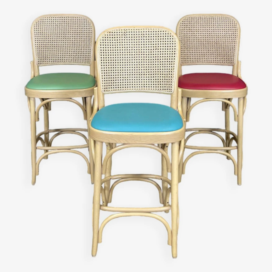 Set Of 3 Thonet Type High Chairs In Light Wood, Canework And Colored Skai 3 Set Of 3 Thonet Type High Chairs In Light Wood, Canework And Colored Skai - Image 3