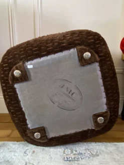 Vintage Velvet Pouf By Jacques Charpentier For Maison Jansen, 1970s 14 Vintage Velvet Pouf By Jacques Charpentier For Maison Jansen, 1970s -Cozy Seats Store c29087c0 2c91 4f90 9c01 580e981ab6c2