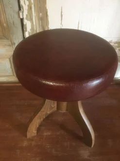 “RBM” Piano Stool In Beech And Leather -Cozy Seats Store c6e6fc75 7af3 4e57 870c 455d95515d13