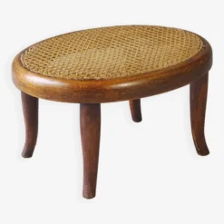 Thonet N°1 Foot Stool Circa 1890 -Cozy Seats Store c870eeaa 5e04 475b 8616 eb7495a993d4