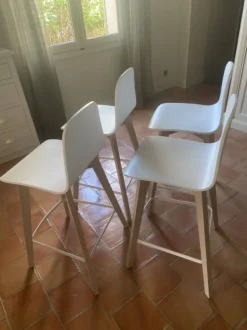 4 Cancio Stools