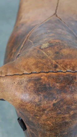 Amazing Design Ottoman/footstool "The Bull" By Dimitri Omersa From The 1960s -Cozy Seats Store cda7e16d 2516 4498 b8c8 f16426d47d65