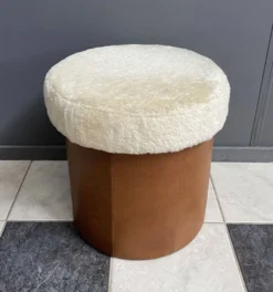 Brown Leatherette Pouf With Fluffy Top Lid 1970s -Cozy Seats Store d23a9744 bf76 4002 93f2 ca8e8420a327