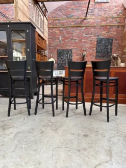 Set Of 4 High Bar Chairs From The 80s -Cozy Seats Store d88df881 ff1e 4b92 a141 c58b6cecfa49