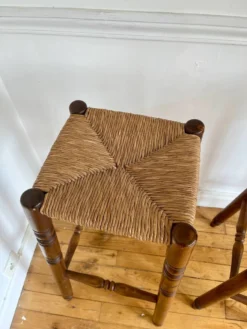 Pair Of Vintage Straw-seat Bar Stools -Cozy Seats Store e12c2f83 19b7 4615 87f2 fe3971027de7