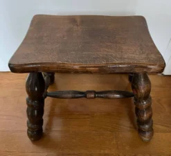 Vintage Wooden Footrest -Cozy Seats Store e90f0bbb 5582 4522 9dd1 42940438c6c8