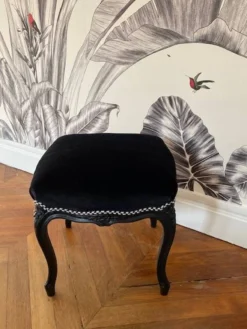 Vintage - Renovated Louis XV Style Pouf - Carved Rosettes - Black Velvet And Houlès Braid -Cozy Seats Store eddf09cb 18c8 4577 a58a 30022000dcfe