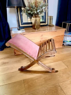Rocking Footrest In Velvet And Wood -Cozy Seats Store eefa8856 349e 4b32 8549 f747de1d3a3c