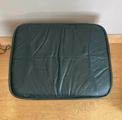 Scandinavian Footrest In Leather, 20th Century -Cozy Seats Store f33b2933 4fda 449f 8961 a84398374d9a