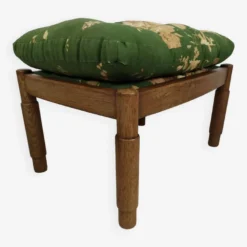 Pair Of Vintage Oak Poufs -Cozy Seats Store f7d2b668 8f3c 4f6b b791 8bbab7679c3a