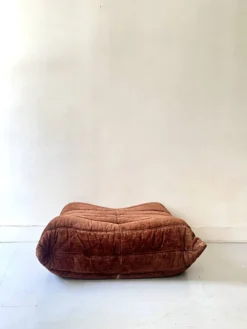 Ligne Roset Velvet Pouf, TOGO Model 1st Edition 1970 -Cozy Seats Store fd78cbd7 b778 4a58 8bee f392c13ee93a