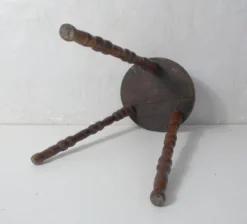 Old Tripod Stool In Beaded Wood For Plants 12 Old Tripod Stool In Beaded Wood For Plants -Cozy Seats Store fdf1d523 95ad 499e afd8 bdbf69d981e1