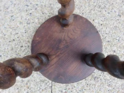 Farmhouse Tripod Stool In Solid Wood 1950s -Cozy Seats Store ffe16094 7799 4ebe a171 e5ca392a5b78